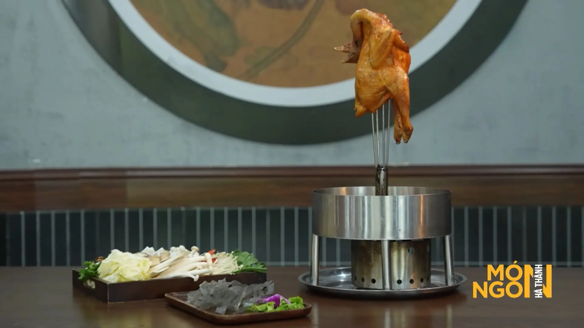 Lẩu Phượng Hoàng Lửa